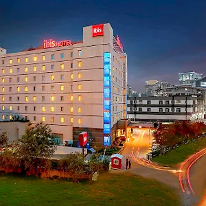 https://ibis-gurgaon-golf-course-road-an-accorhotels-brand.top-gurgaonhotels.com